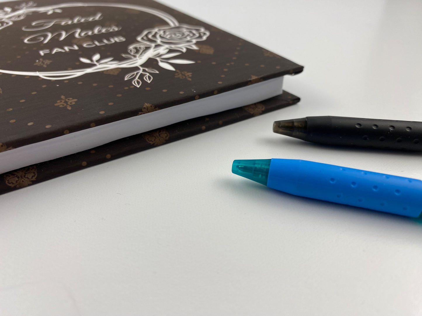 Unbreakable Bonds: Fated Mates Fan Club - Hardcover Journal